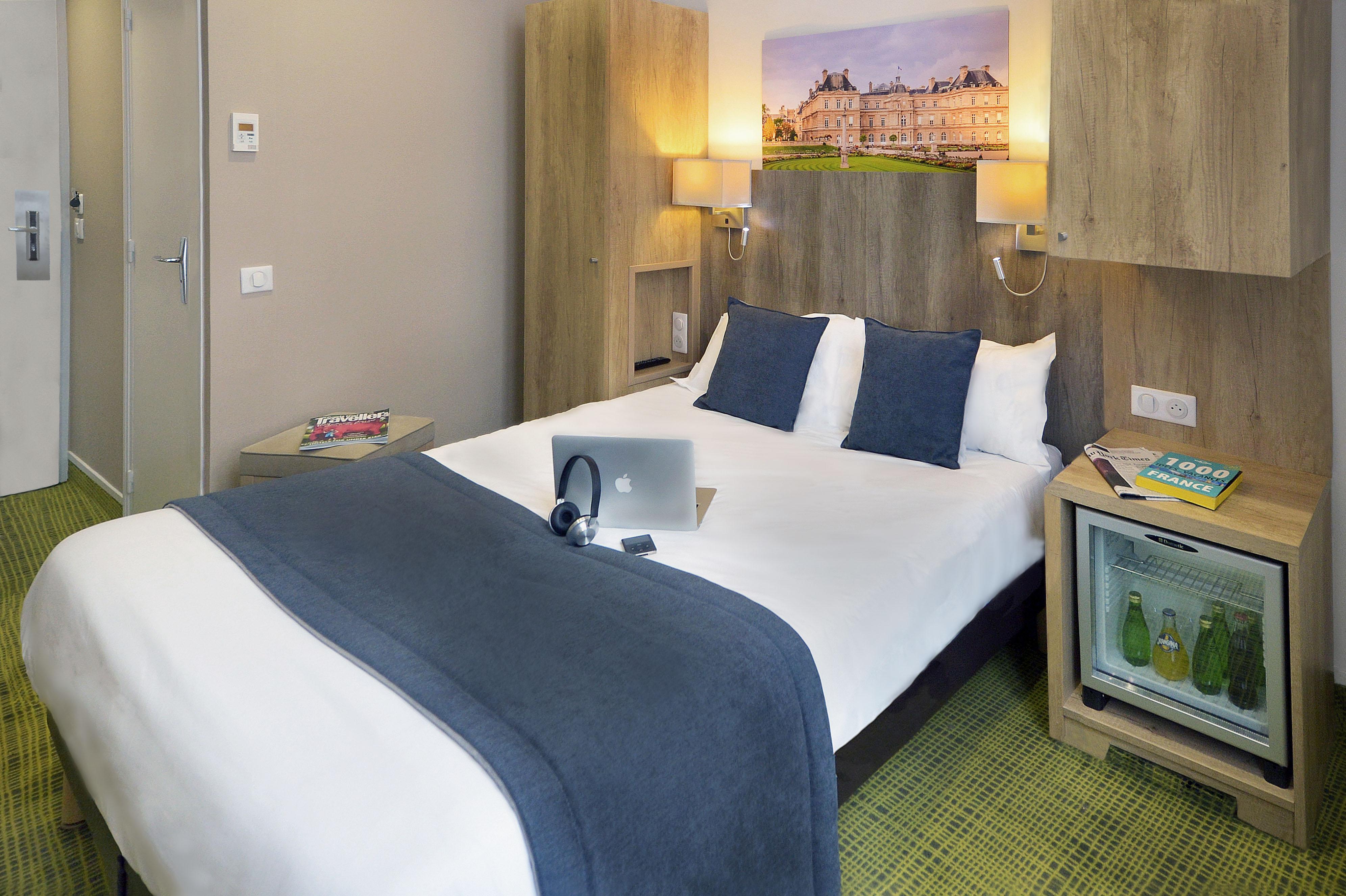 Hotel Eugenie Paris Dış mekan fotoğraf